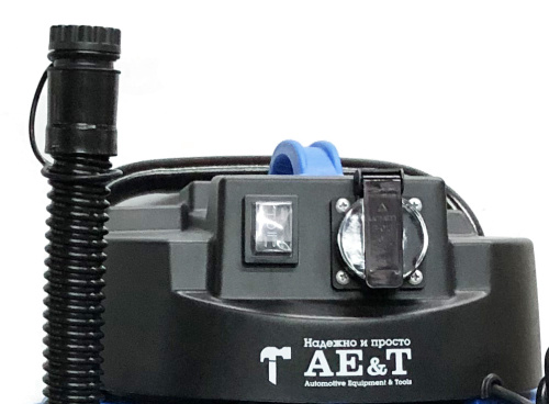 Изображение товара Пылесос профессиональный 40л 1400Вт TC122A-401400 AE&T в интернет-магазине 3Стойки