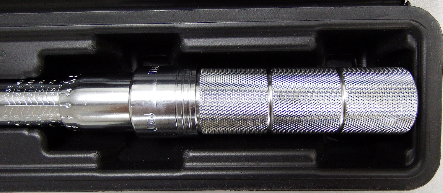 Изображение товара Ключ динамометрический  65-350Nm 1/2" TA-B0350-12 AE&T в интернет-магазине 3Стойки