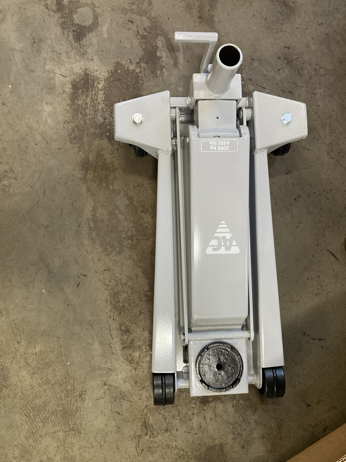 Изображение товара Домкрат подкатной AC Hydraulic DK20Q в интернет-магазине 3Стойки
