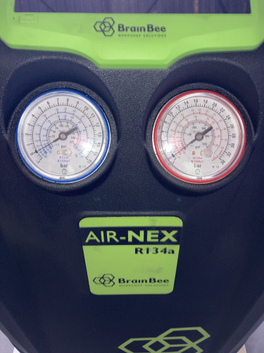 Изображение товара Станция для заправки автокондиционеров BRAIN BEE AIR-NEX 9320 в интернет-магазине 3Стойки