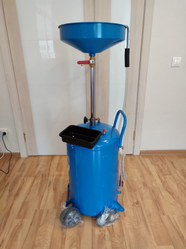 Изображение товара Установка для слива масла/антифриза BRANN BRO6917 в интернет-магазине 3Стойки