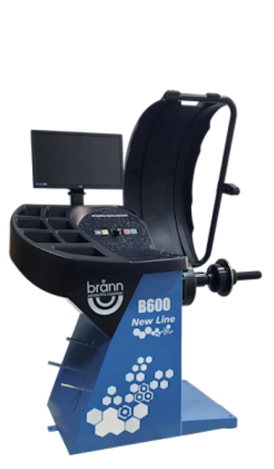 Изображение товара Балансировочный станок BRANN B600 в интернет-магазине 3Стойки