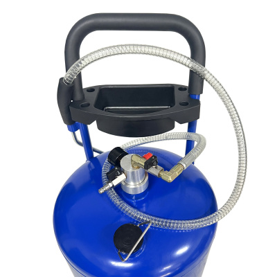 Изображение товара Установка маслораздаточная 90л пневматическая TD-6590A AE&T в интернет-магазине 3Стойки