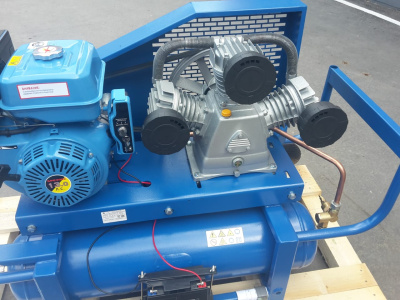 Изображение товара Передвижной компрессор Remeza СБ4 С 90 W115 6 в интернет-магазине 3Стойки